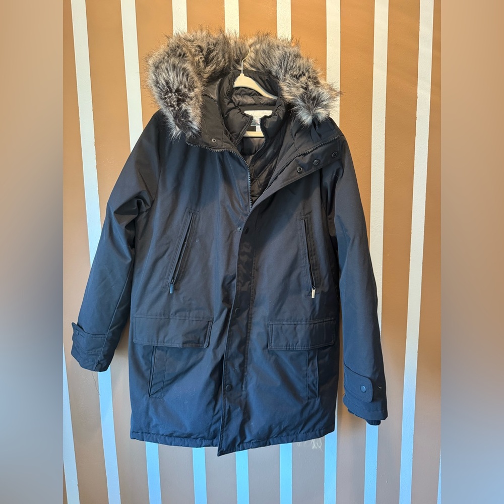 London Fog Men’s ARTIC jacket.  fur hood, double lined.